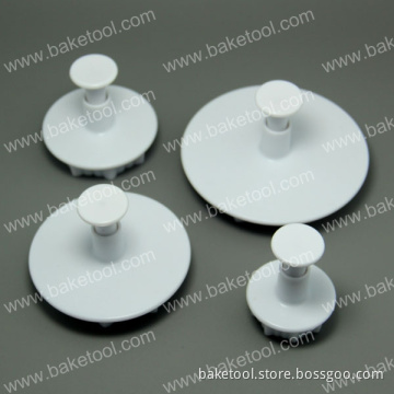 Plastic 4pcs Different Size Calyx Plunger Cutter for Cake Cookie